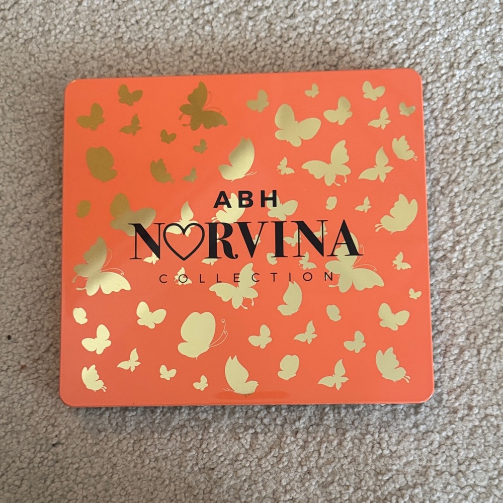 Anastasia Beverly Hills norvina Black and Orange Pro Pigment Palette